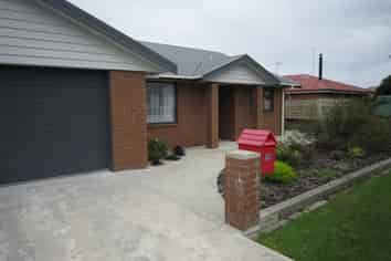 10 Arum Road, Greymouth