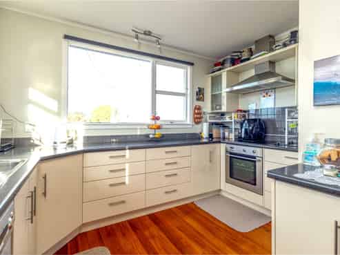 335 Wai-iti Road, Glenwood
