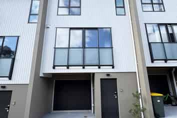 3/20 Penzance Road, Mairangi Bay