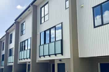 5/20 Penzance Road, Mairangi Bay