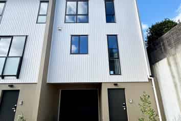 6/20 Penzance Road, Mairangi Bay