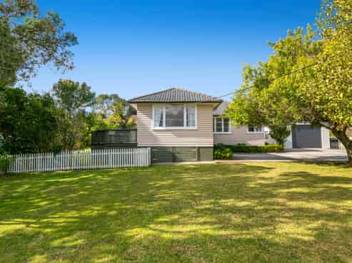 22 Makiri Street, Helensville