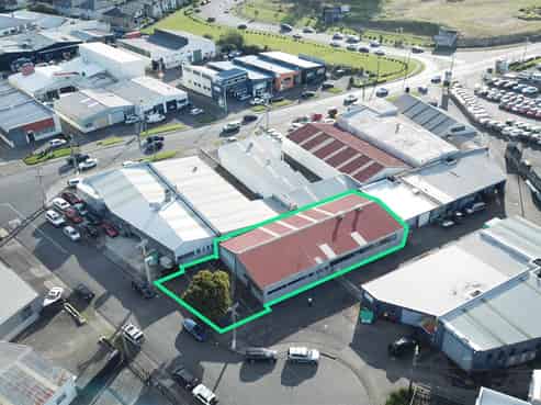 CBRE | Standalone Industrial in St Johns