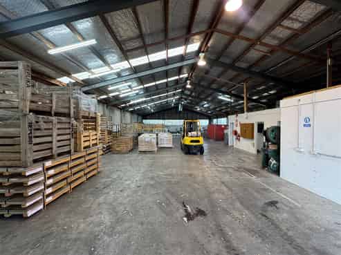 CBRE | Standalone Industrial in St Johns
