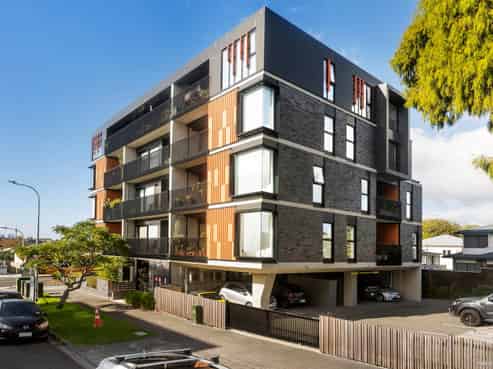 401/2 Miller Street, Point Chevalier