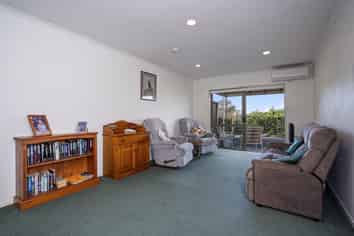 14/41 Manchester Way, Judea