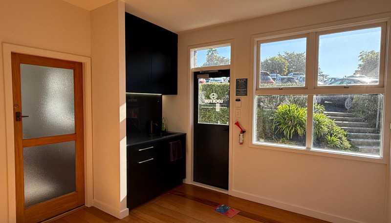 210 Collingwood Street, Hamilton Lake