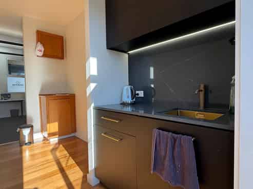 Smart and light-filled CBD office