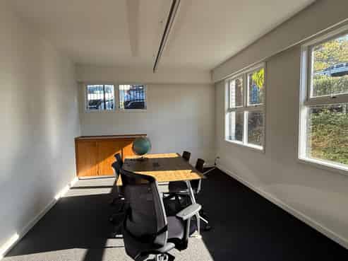 Smart and light-filled CBD office