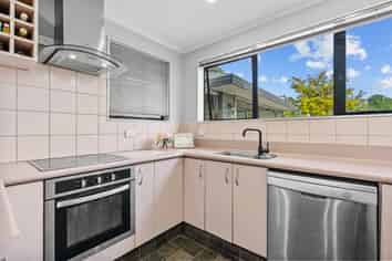 7 Jefferson Heights, Western Heights