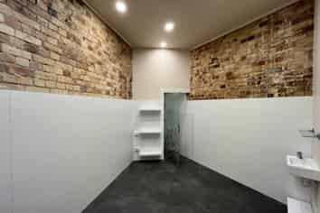 CHARACTER OFFICE / RETAIL ON JERVOIS
