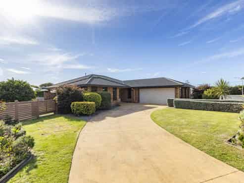 6 Royal Heights, Glen Avon