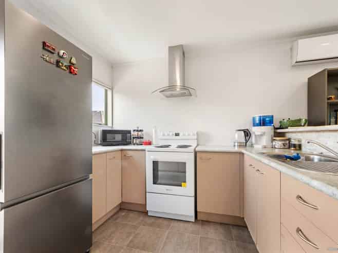 11A Kervil Avenue, Te Atatu Peninsula
