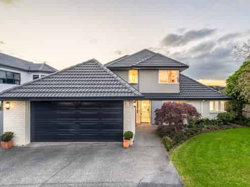 2/67 Simmental Crescent, Somerville