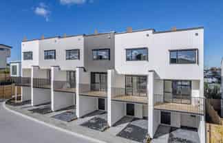 16 Kanapa Road, Albany