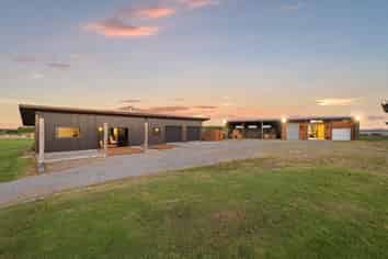 1591 Thongcaster Road, Burnt Hill