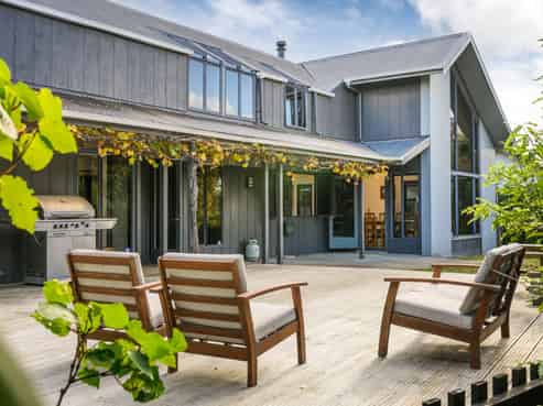 151 Summerhill Drive, Fitzherbert