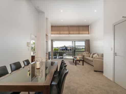 10/73 South Highway, Whitianga