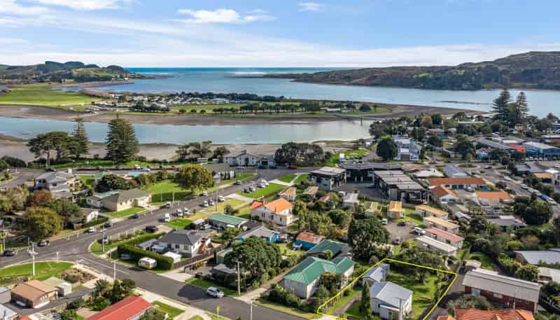 9 Gilmour Street, Raglan