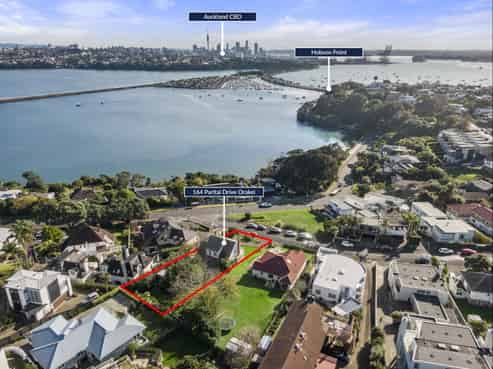 164 Paritai Drive, Orakei
