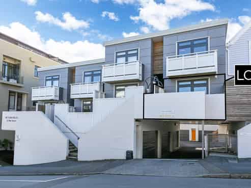 4/35 Pirie Street, Mount Victoria