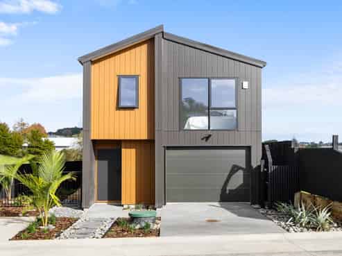 12 Nanjing Road, Pukekohe
