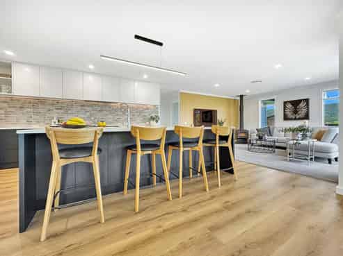 19 Montgomery Crescent, Kinloch