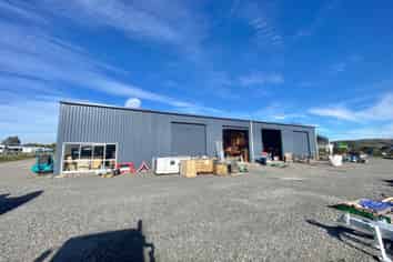 Brand New Workshop with Yard