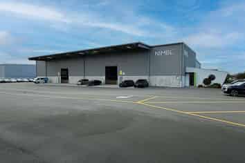 Flexible Industrial Option - Airport 1570 sqm