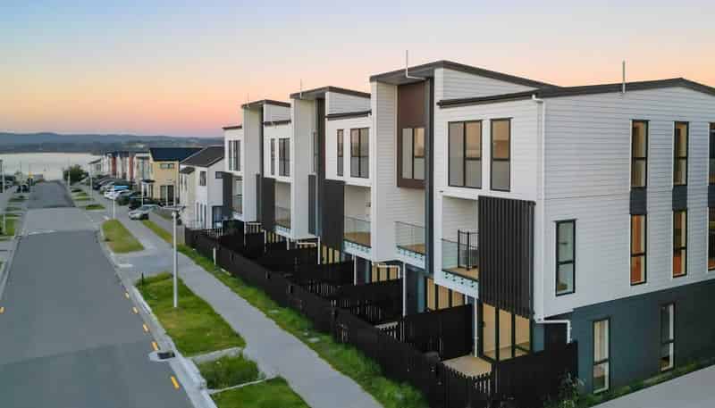 10  Scott Road, Hobsonville