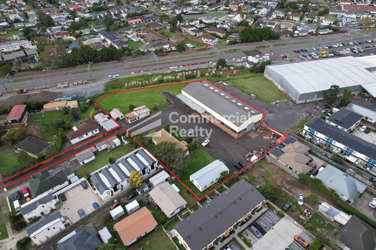 Workhorse Warehouse With Large Yard