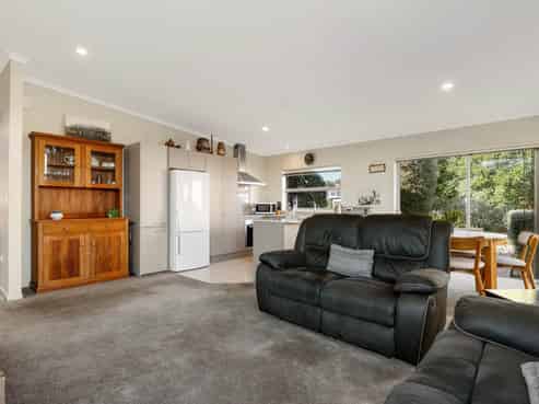 21 Tory Way, Omokoroa