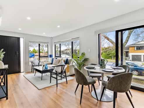 43C Mirrabooka Avenue, Botany Downs