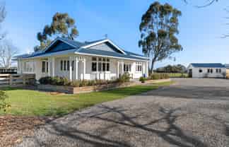 15 Brown Avenue, Carterton