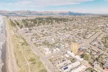 2/12 Fleming Street, North New Brighton