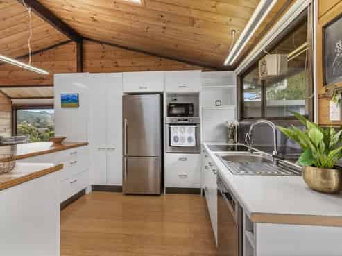 16 Apple Terrace, Ranui
