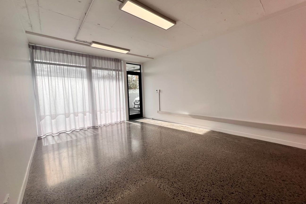 PREMIUM MEDICAL OR OFFICE SPACE - Aanzicht 6