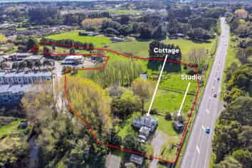 111 State Highway, Paraparaumu
