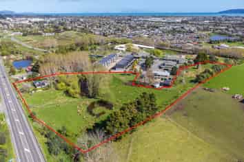 111 State Highway, Paraparaumu