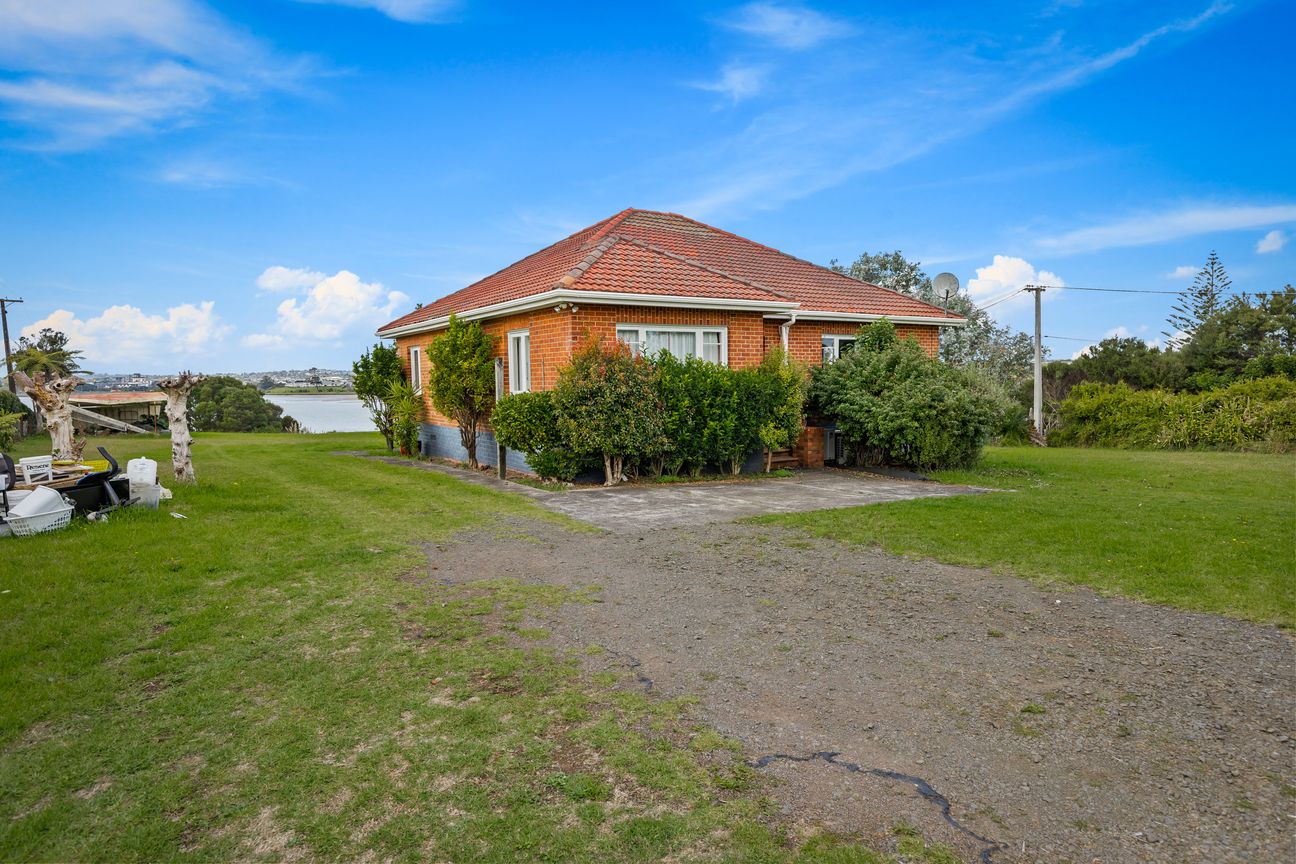Waterfront beauty - 6475sqm of Pure Possibility - Widok 6
