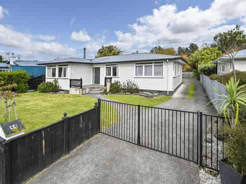 44 Upham Street, Havelock North