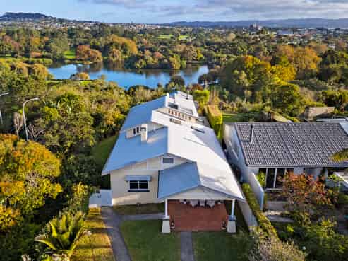 14 West View Road, Westmere