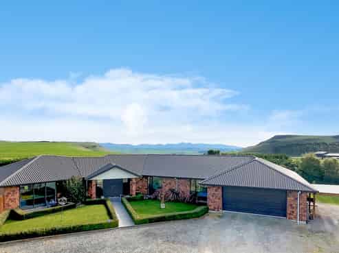 341 Airedale Road, Weston