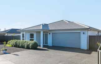 7 Willowbrook Place, Clive