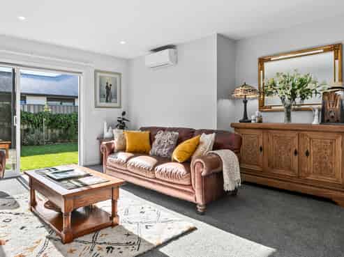 7 Willowbrook Place, Clive
