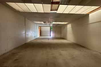 Trade or Store – This Unit Does It All!