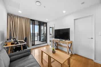1606/438 Queen Street (Queens Square), Auckland Central