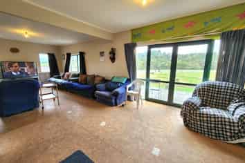 406 Taylorville Road, Coal Creek