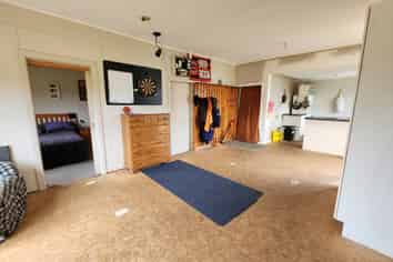 406 Taylorville Road, Coal Creek