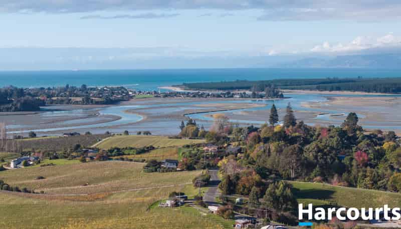 17 Bronte Road East, Tasman